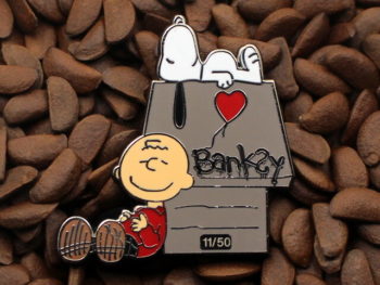 Peanuts Pins Charlie Brown Snoopy Dog House Pin